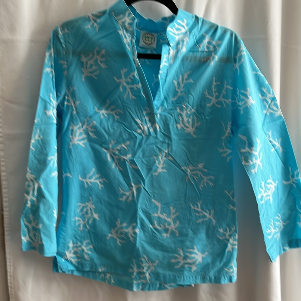 Three Islands tunic. Size small